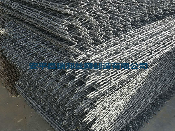 毛邊煤礦鋼筋網(wǎng)片圖片4