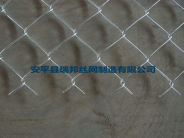 擰邊煤礦勾花網(wǎng)圖片2