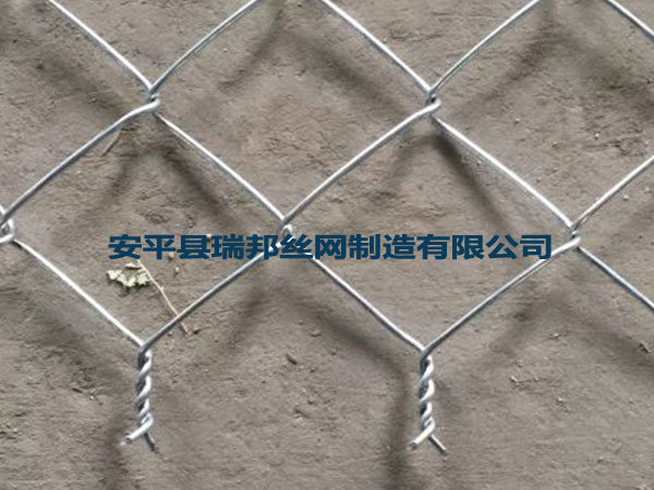 擰邊煤礦勾花網(wǎng)圖片4