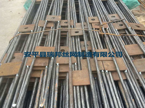 異形鋼筋梯/鋼筋托梁圖片2