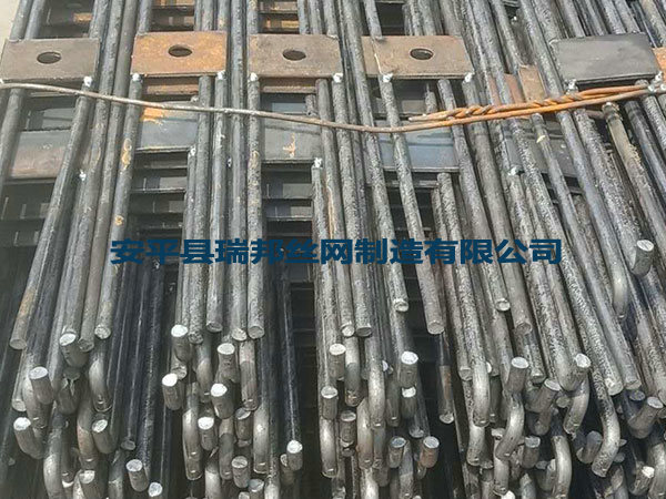 異形鋼筋梯/鋼筋托梁圖片3