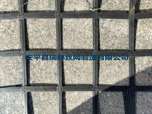 煤礦鋼塑格柵圖片3